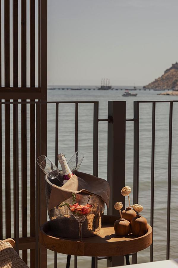 King Suite Sea View