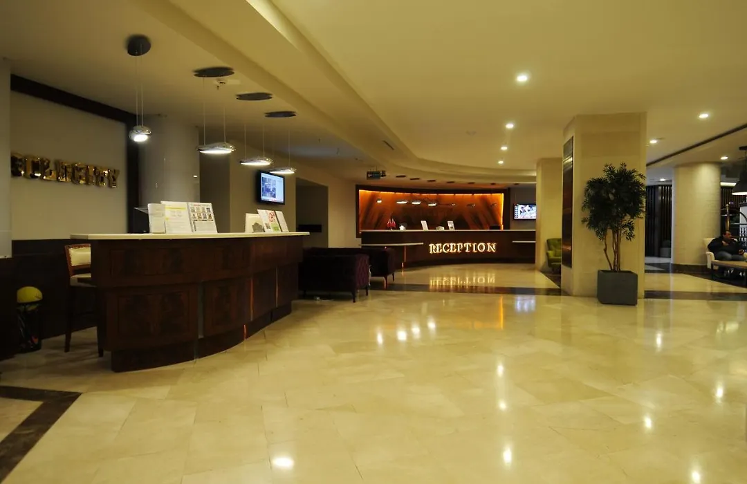 Appartement Goldcity 2 Chambres, Vue Sur Mer, Aquapark Non Inclus-1