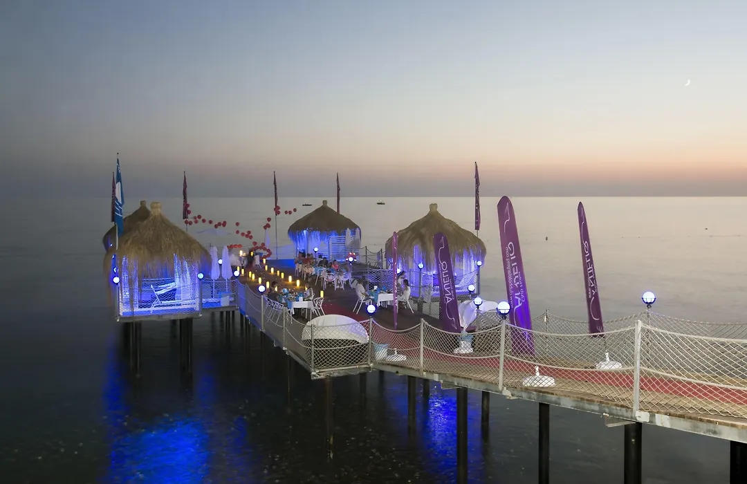 Club Hotel Anjeliq-1