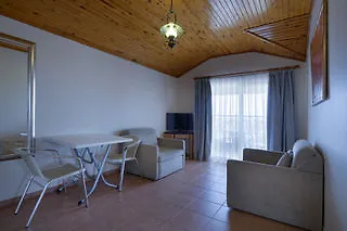 Villa Moonflower Apartsandsuites-1
