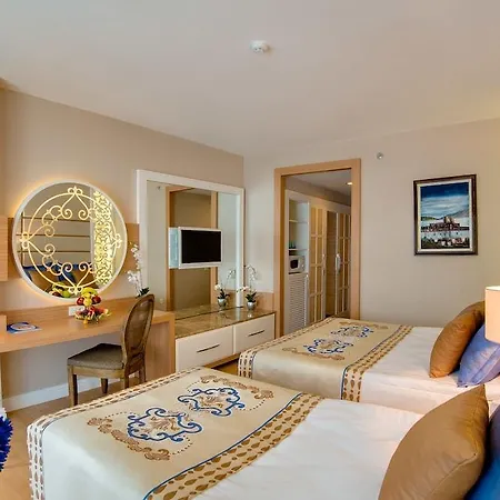 Quattro Beach Spa & Resort-3