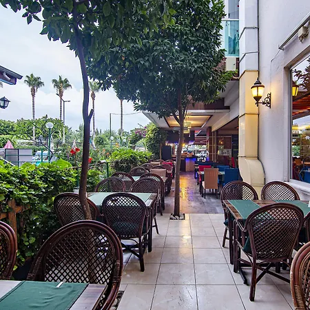 Kleopatra Blue Hawai Hotel-3